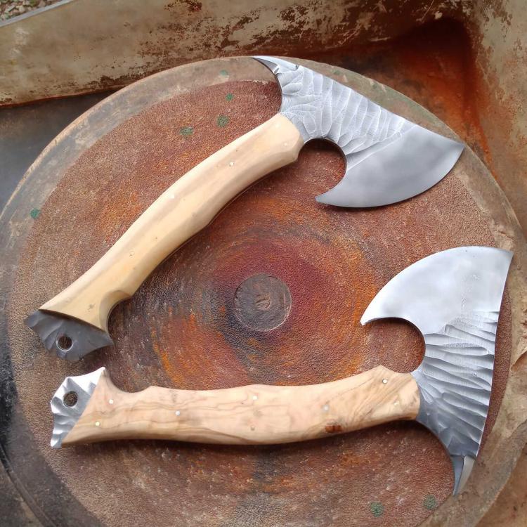 Couteau fabriqué par Paulo Simoes